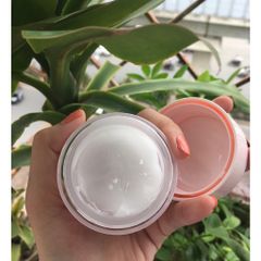 Kem dưỡng Senka white beauty glow