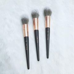 Cọ Phủ Phấn & Má Hồng Đầu Tròn Vacosi M27