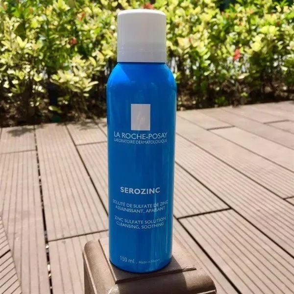 Xịt Khoáng La Roche Posay Serozinc Cho Da Dầu Mụn