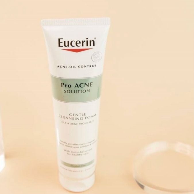 Sữa Rửa Mặt Eucerin Pro Acne Solution Tạo Bọt Dịu Nhẹ Cho Da Mụn