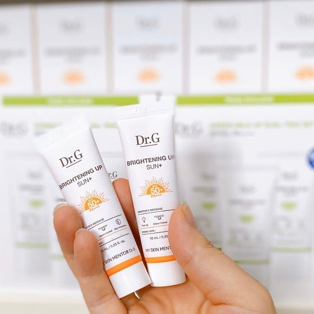 Kem chống nắng dưỡng sáng da Dr.G Brightening Up Sun+ SPF50+ PA+++ Minisize 10ml