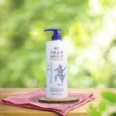Sữa Tắm Hatomugi Dưỡng Ẩm, Sáng Da Chiết Xuất Ý Dĩ 800ml