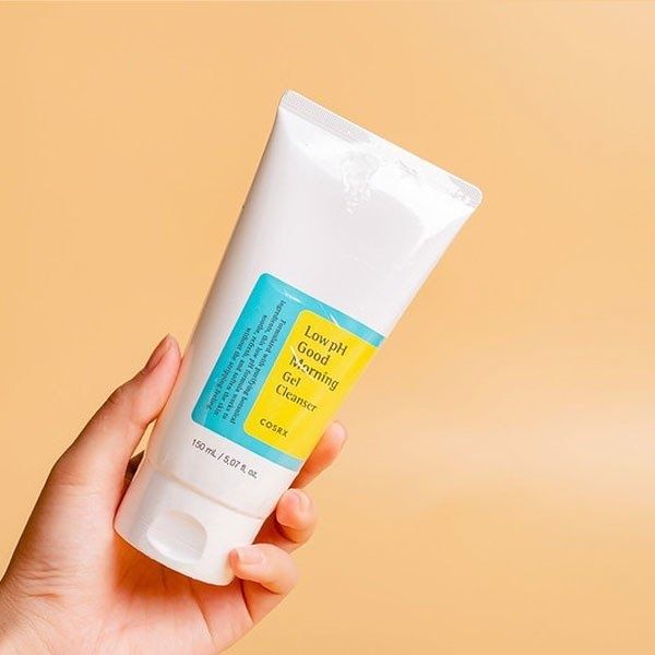 Sữa rửa mặt tẩy Cosrx Low PH Good Morning Gel Cleanser