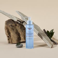 Gel Rửa Mặt Eucerin Dermato Clean Hyaluron Dành Cho Da Nhạy Cảm 200ml