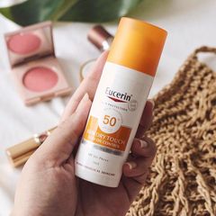 Kem Chống Nắng Kiểm Soát Nhờn Eucerin Sun Gel Cream Acne Oil Control SPF 50+ PA+++ 50ml