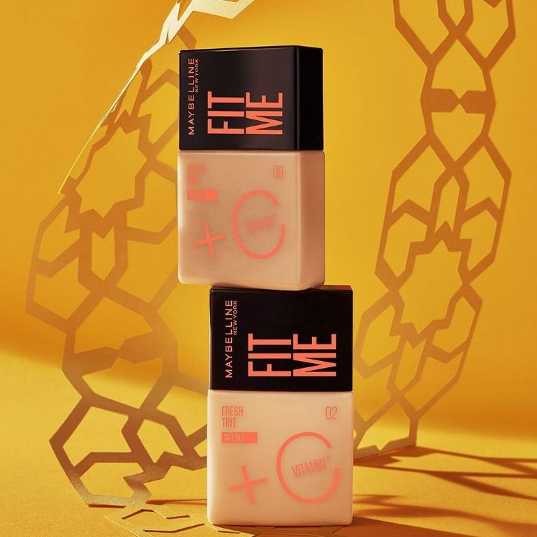 Kem Nền Maybelline Fit Me Fresh Tint SPF50 30ml