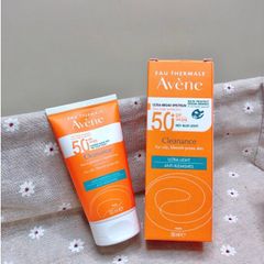 Kem chống nắng cho da nhờn mụn Avène Cleanance Protection SPF50+ 50ml (mẫu mới 2022)