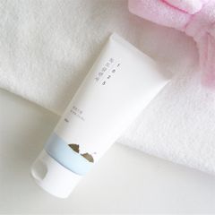 Sữa rửa mặt Round Lab Dokdo Cleanser 150ml