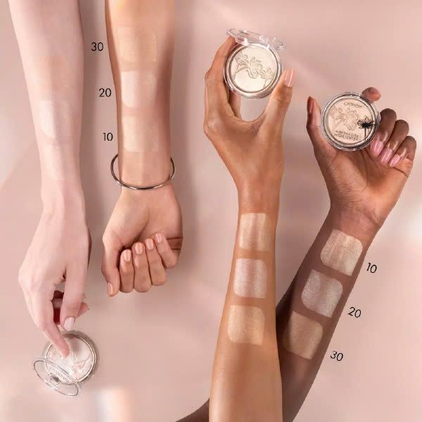 Phấn bắt sáng Catrice More Than Glow Highlighter