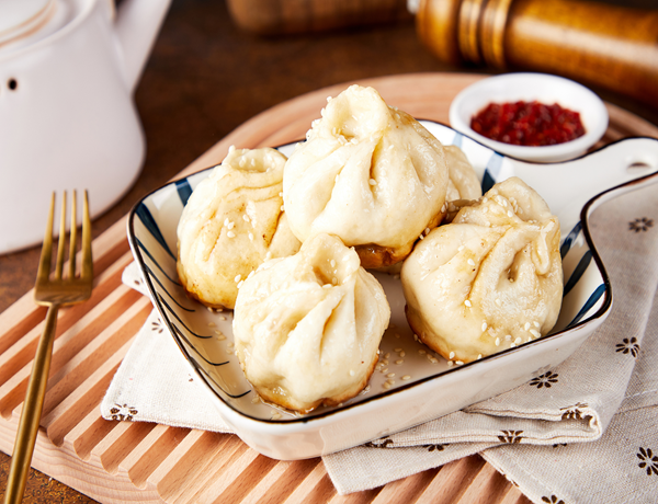 Bánh bao chiên nhân thịt bò