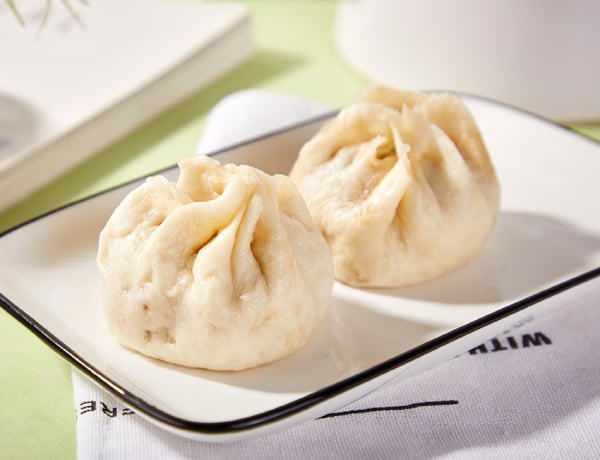 Bánh bao nấm và rau