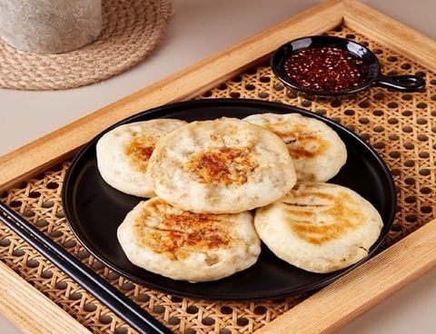 Bánh bao nhân thịt gà tiêu đen