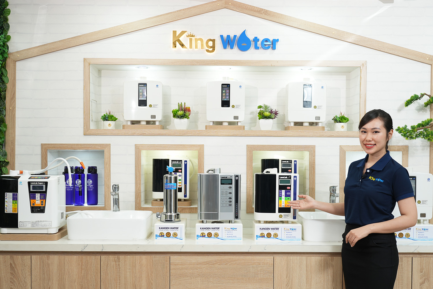 Máy Lọc Nước Điện Giải Ion Kiềm Kangen Leveluk SD501 – Giá & Khuyến Mãi 2025