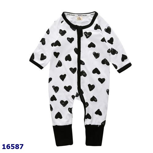 Sleepsuit BabyPoem trắng tim đen - Size 90