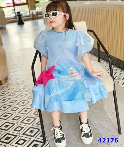Áo dài Sofia xanh Elsa tay phồng - size 12-18m