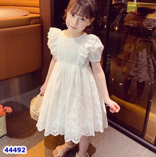 Đầm Sofia trắng dập hoa - size 2-3y