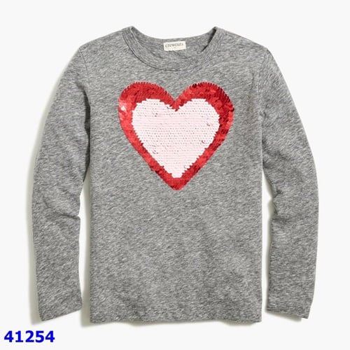 Áo Crewcuts xám trái tim viền đỏ - size 10y