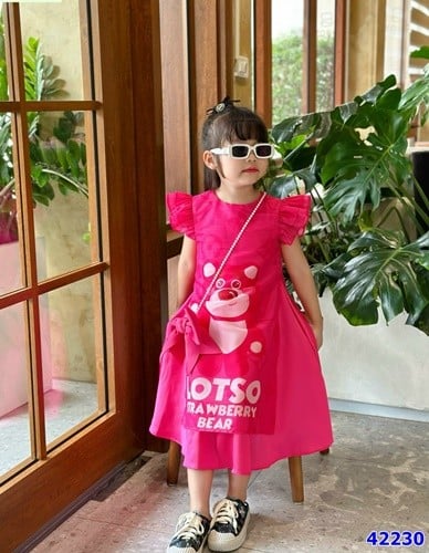 Áo dài Sofia hồng đậm Lotso + túi nơ - size 3-4y