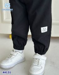 Quần Locobear đen túi hộp mặt cười