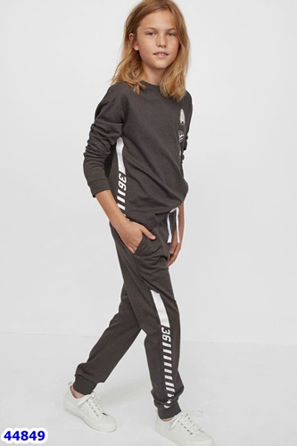 Bộ dài HM xám chữ A - size 14+