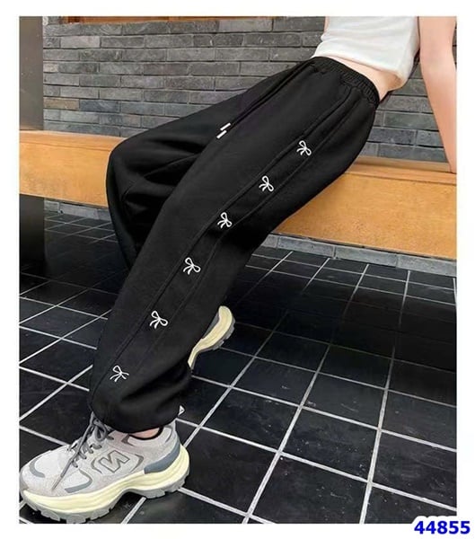 Jogger Nexxi Win đen nơ - size 9y