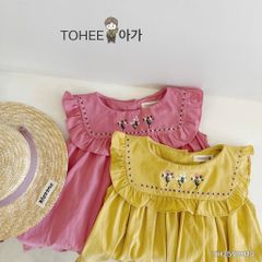 Đầm Tohee hồng in hoa lá