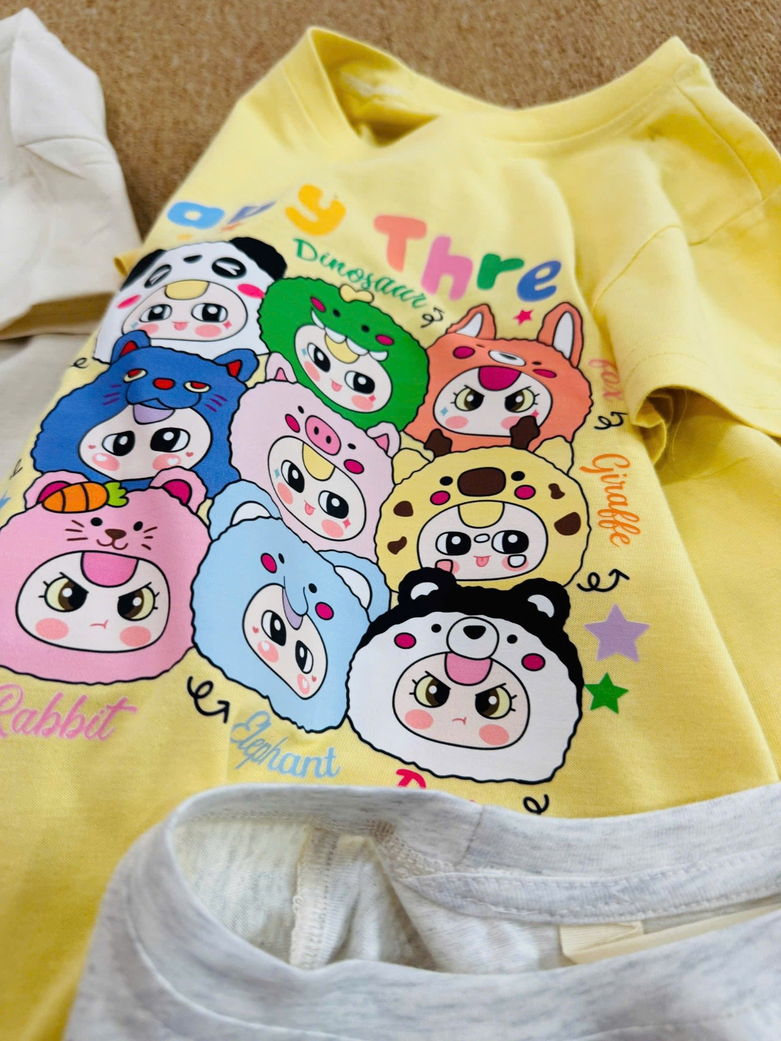 Bộ short thun HM vàng BabyThree