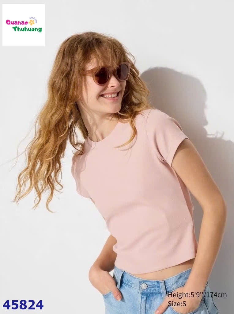 Áo Croptop Uniqlo hồng