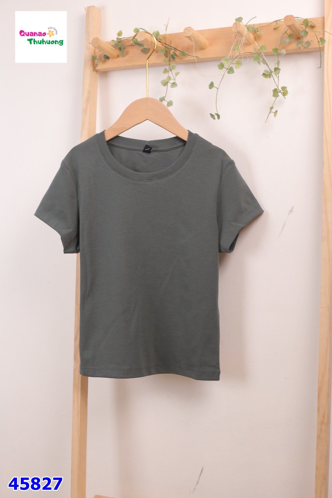 Áo Croptop Uniqlo ghi