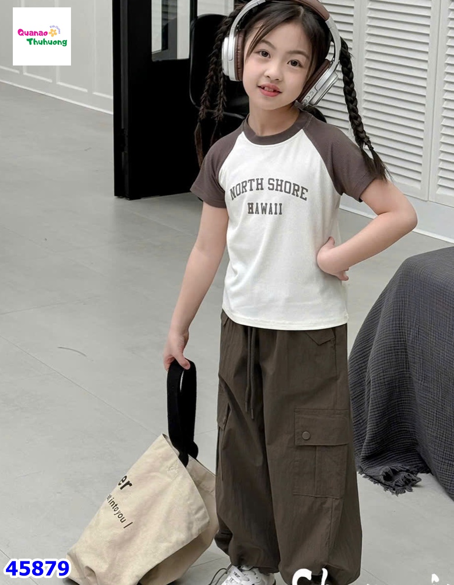 Set áo trắng North Shore, quần dù nâu