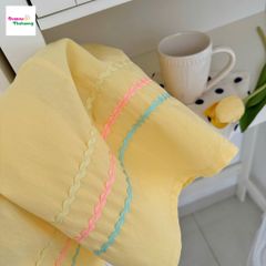 Đầm 2 dây Azuri vàng đính nơ