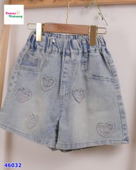 Quần short jean thêu tim