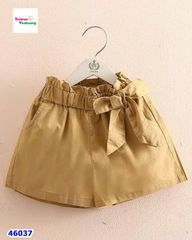 Quần short nâu nhạt nơ