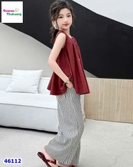 Set áo đỏ, quần sọc đen (tặng mắt kính)