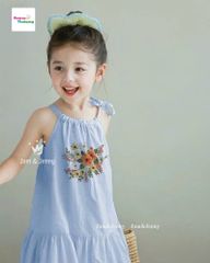 Đầm J&J xanh thêu hoa