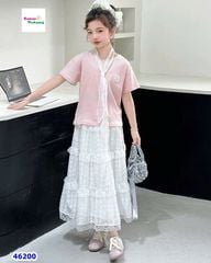 Set áo hồng, chân váy trắng dài