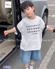 Set Elaine áo trắng in số, quần short jean