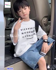 Set Elaine áo trắng in số, quần short jean