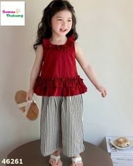 Set áo đỏ, quần sọc xám