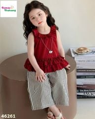 Set áo đỏ, quần sọc xám