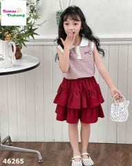 Set áo polo sọc đỏ, chân váy bí đỏ