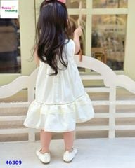 Đầm Sofia vàng sát nách phối ren