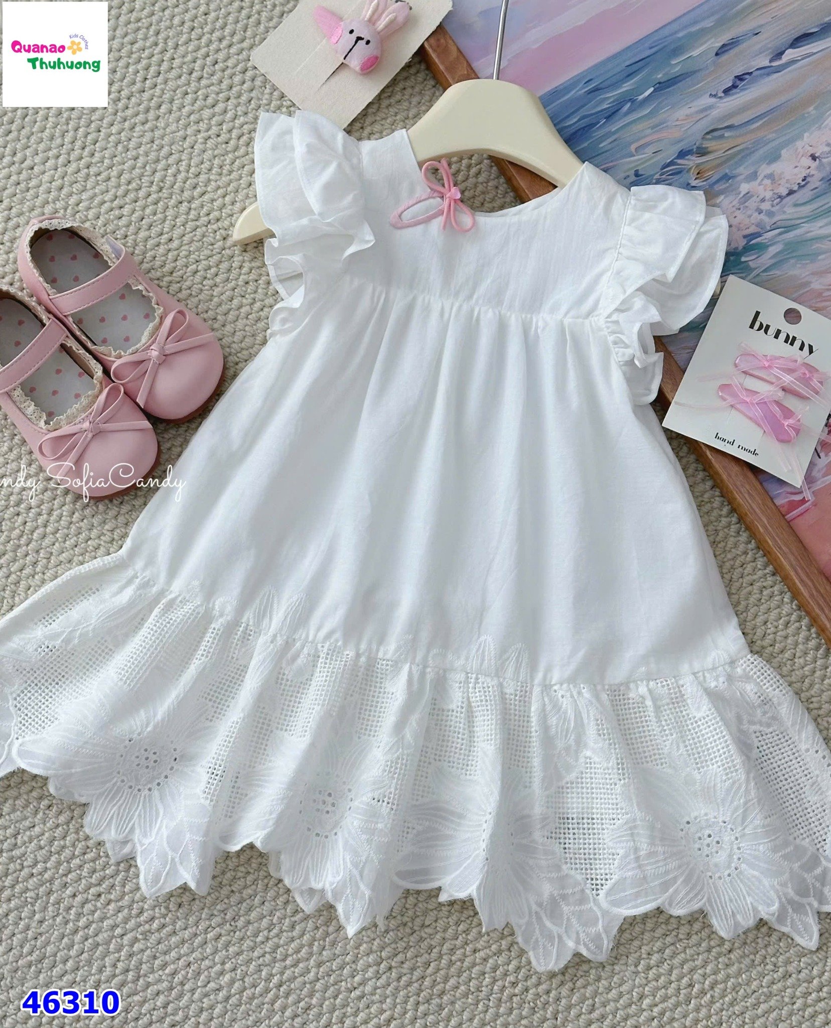 Đầm Sofia trắng thêu hoa phối ren