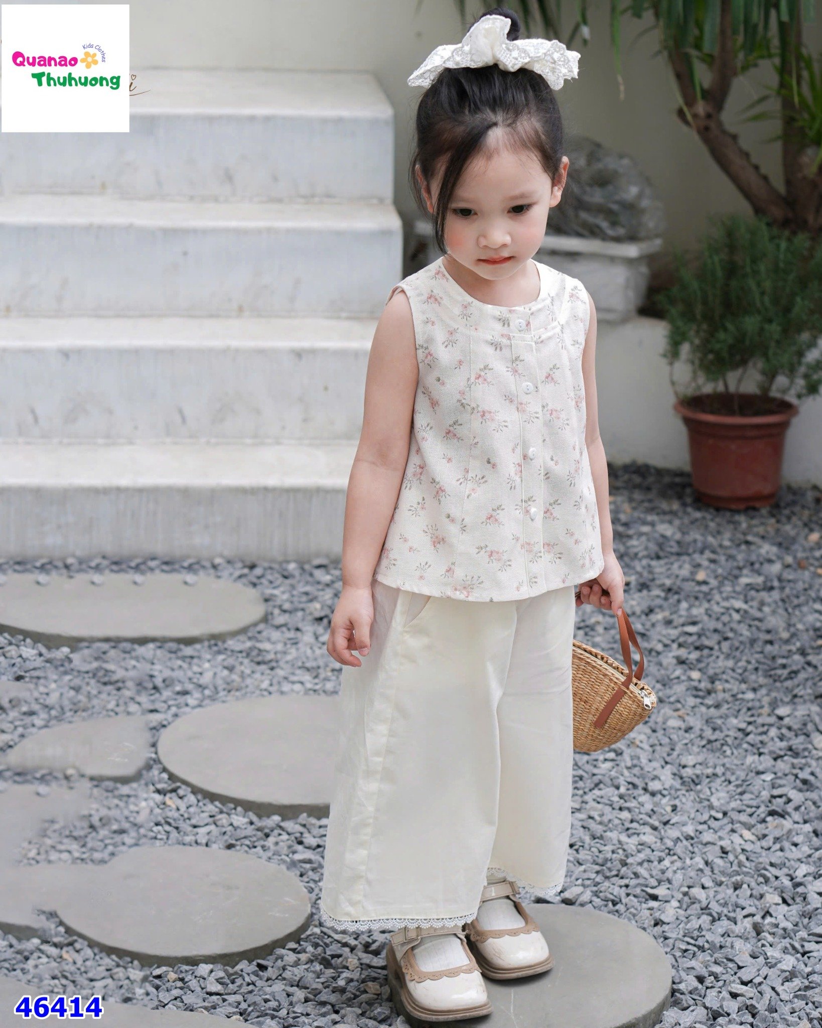 Set Nabi kem hoa nhí