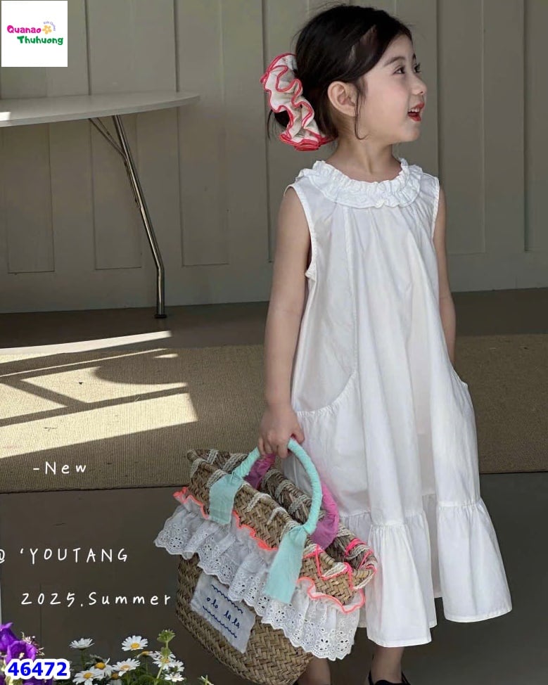 Đầm trắng cổ xếp ly