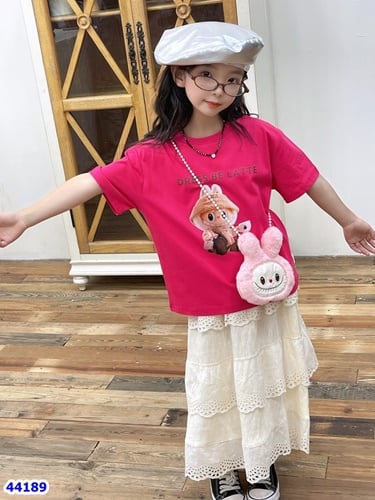 Áo hồng đậm Labubu Latte+thú bông - size 150