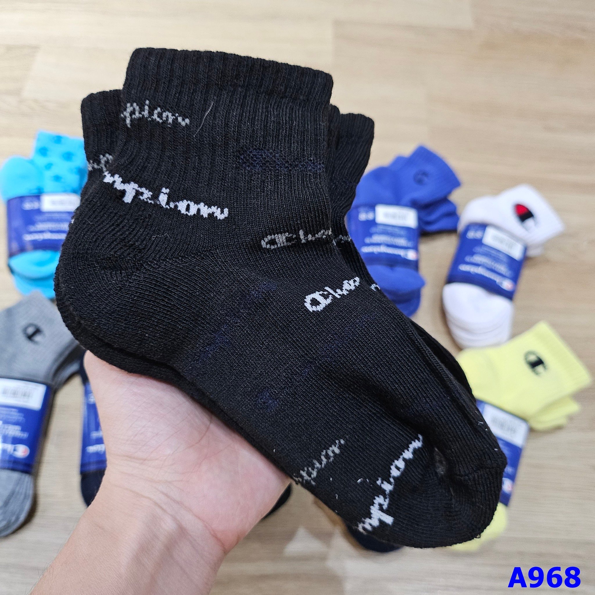 Set 3 vớ Champion đen