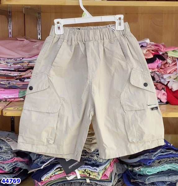 Quần short Cocodog túi hộp Moden kem - size 140