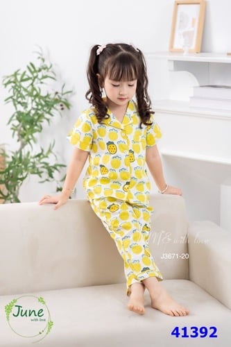Bộ June trắng dâu vàng - size 4y