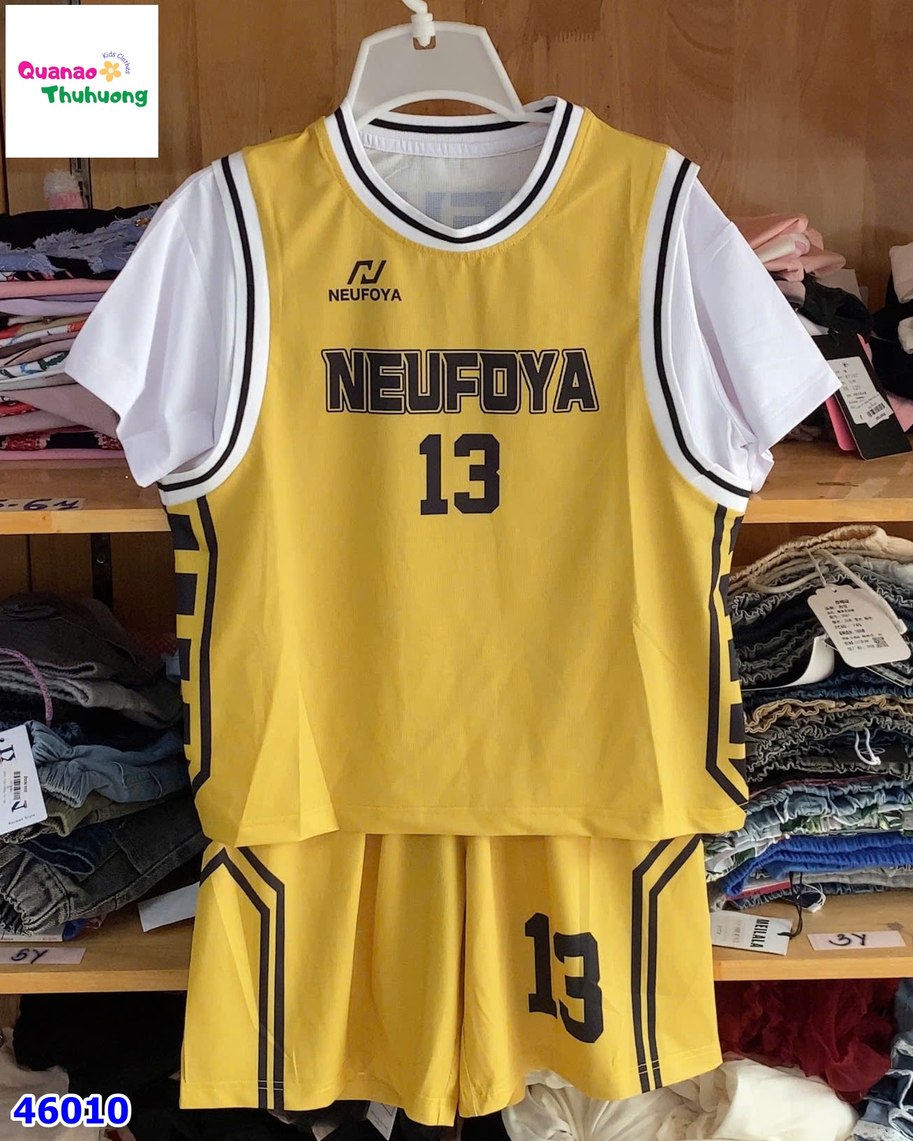 Set bộ thể thao vàng Newfoya 13